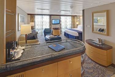RCI, Voyager of the Seas, Grand Suite 1 Bedroom.jpg
